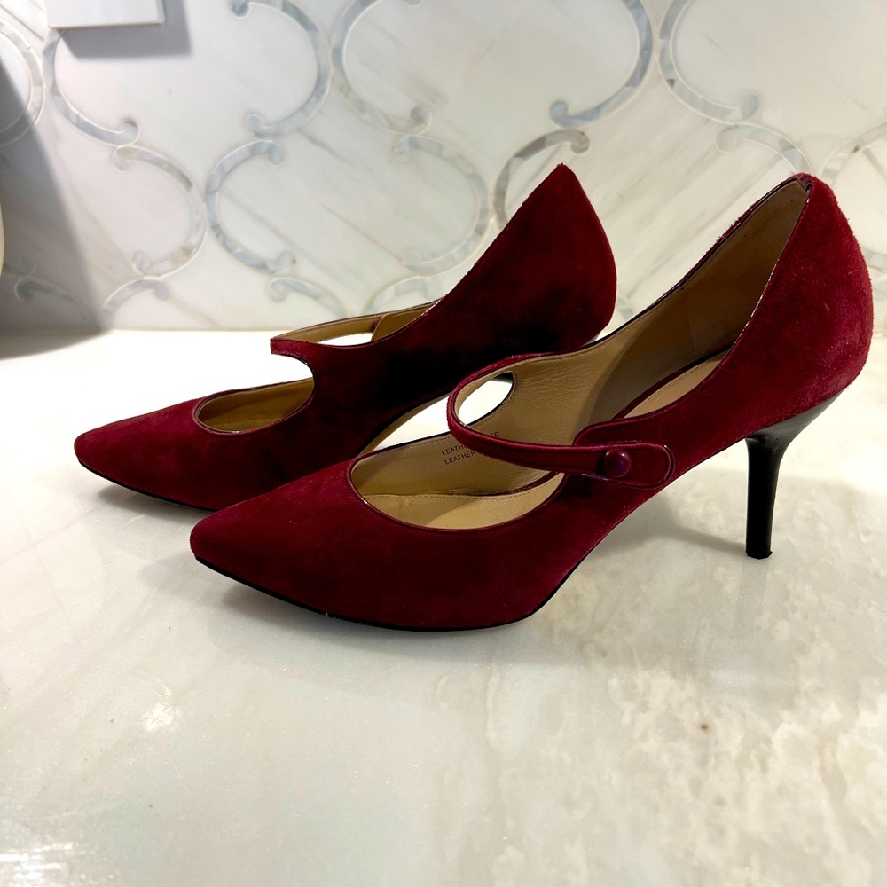 ViaSpiga size 6 burgundy heels